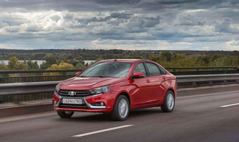 Lada Vesta оснастят второй кнопкой обогрева стекла
