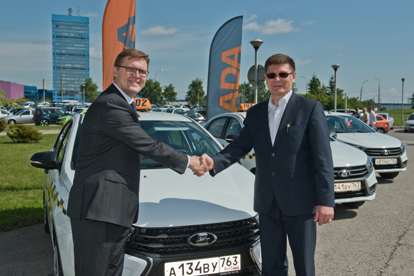 LADA Vesta обеспечивает комфорт гостей самарского аэропорта ''Курумоч'' (KUF)