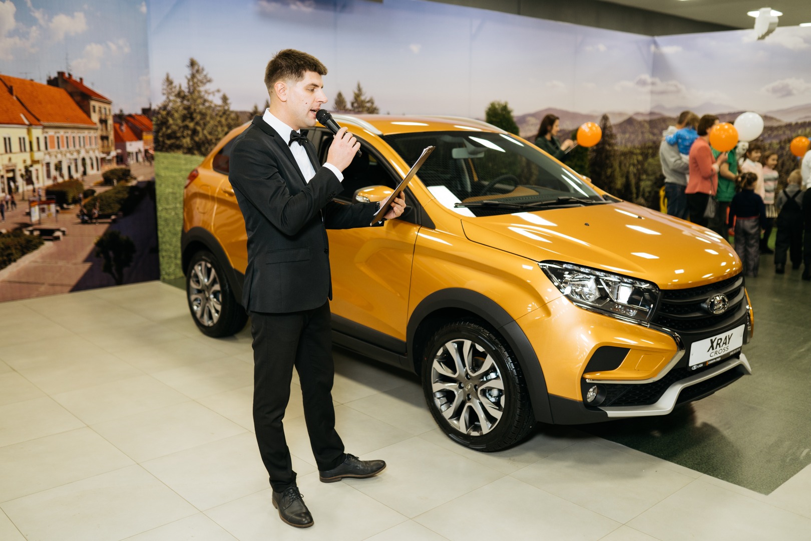 В Самара-Лада состоялось праздничное шоу в честь выхода новой LADA XRAY Cross